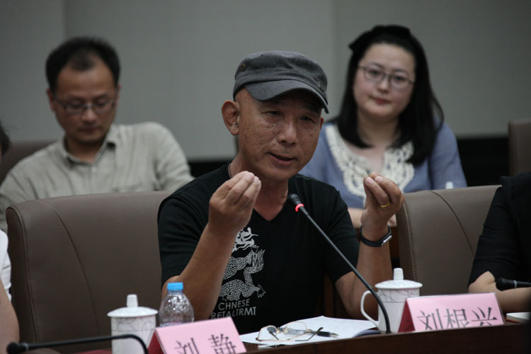 江桥人口办_解锁高温 江桥镇世界人口日的freestyle就是这么爽酷(2)