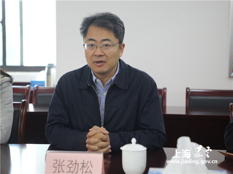 区委常委统战部部长张劲松赴区城管执法局调研