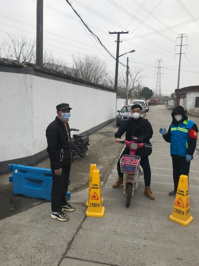 军人流动人口_流动人口婚育证明图片(2)
