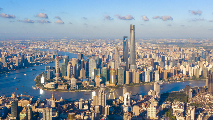 金融交易对经济总量_经济总量增强图片(2)