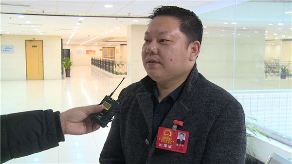陈学锋.jpg
