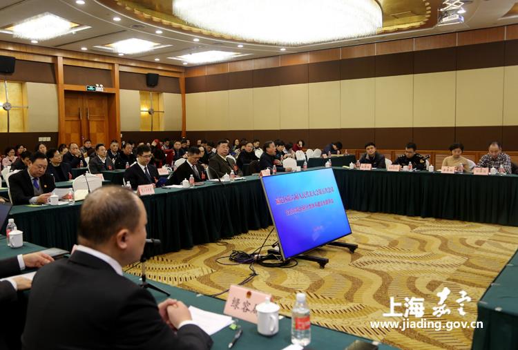 相对人口过剩及存在形式_相对原子质量表图片(2)