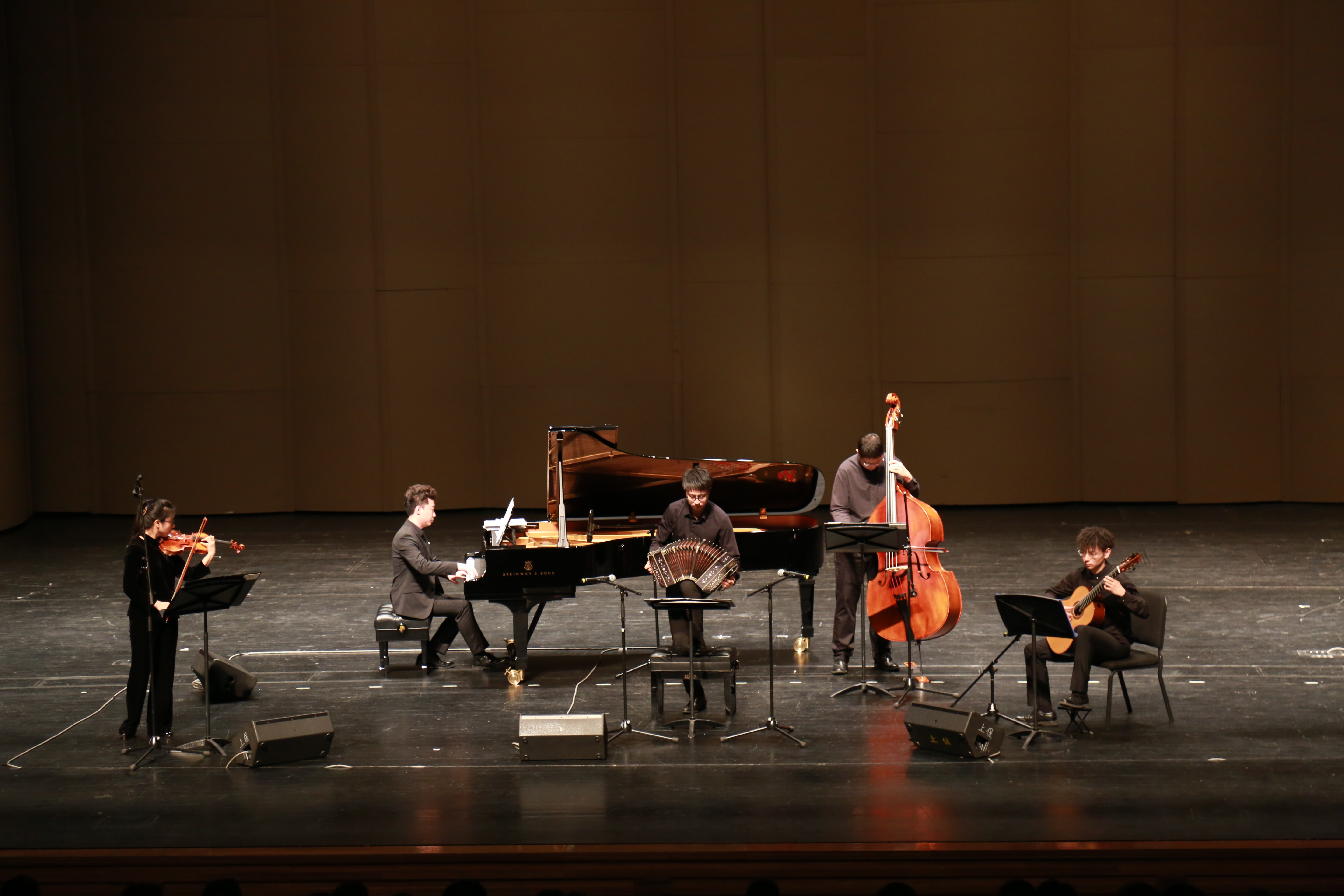 想知道东方韵味的探戈舞曲怎样来听这场音乐会