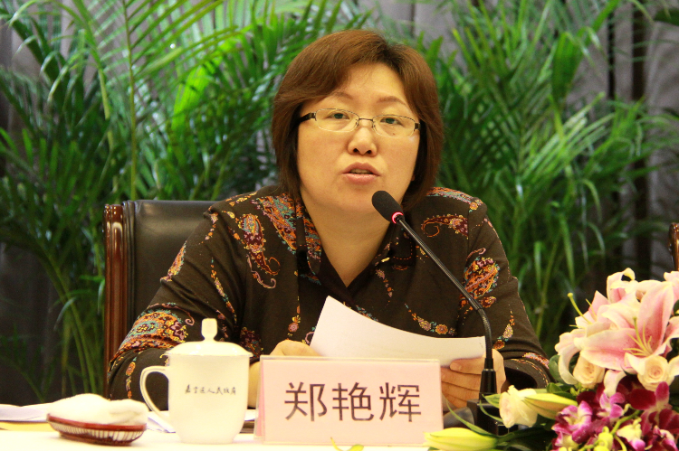 区妇联主席郑艳辉部署2011年嘉定区“双学双比”暨“巾帼建功”活动工作