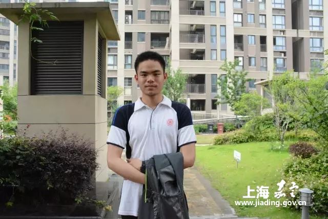 b1f8434602a742178e7c181c46a320e0.jpg