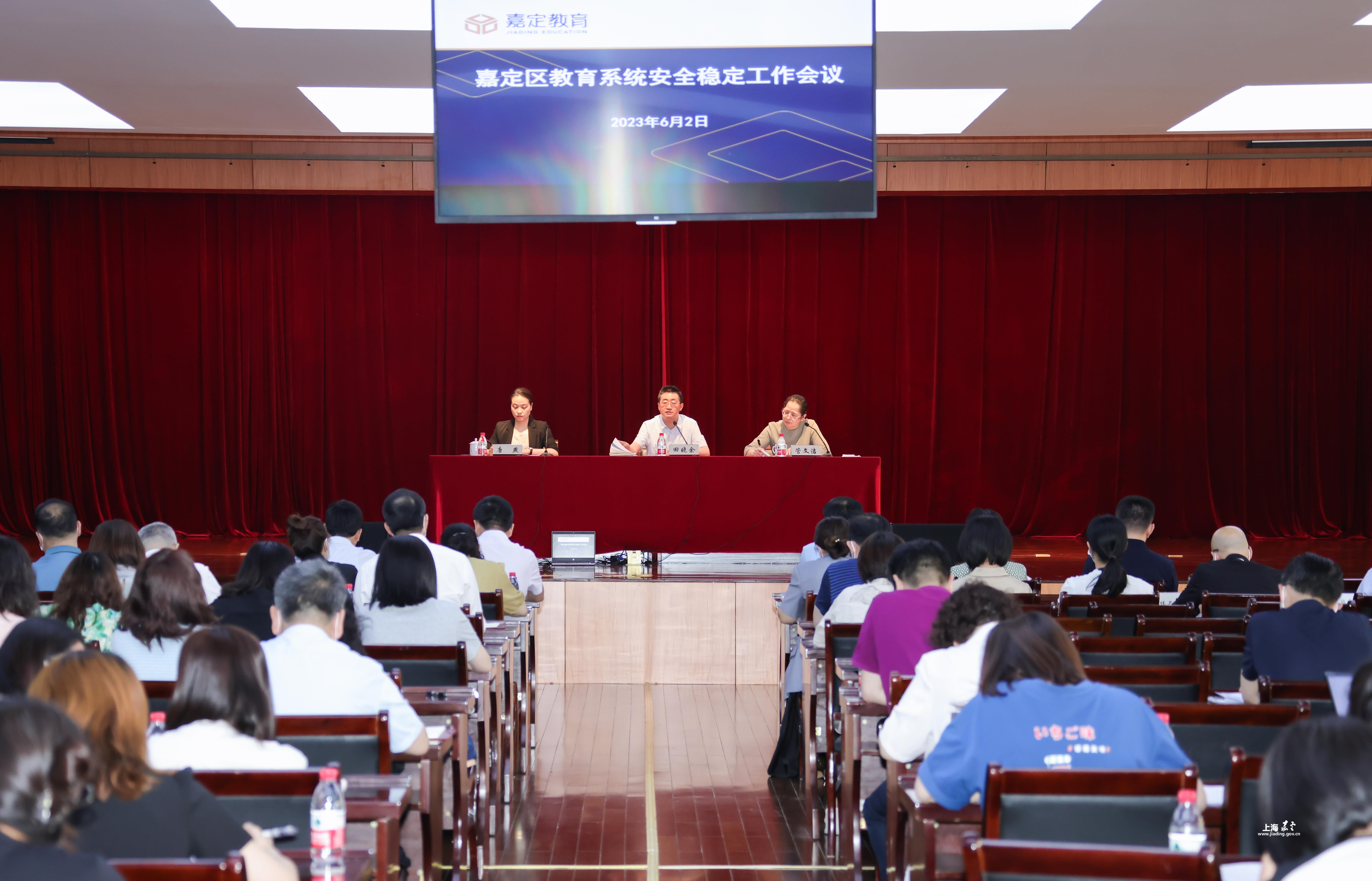 151fade809f94929b76eee32719e2ca5.jpg 151fade809f94929b76eee32719e2ca5.jpg