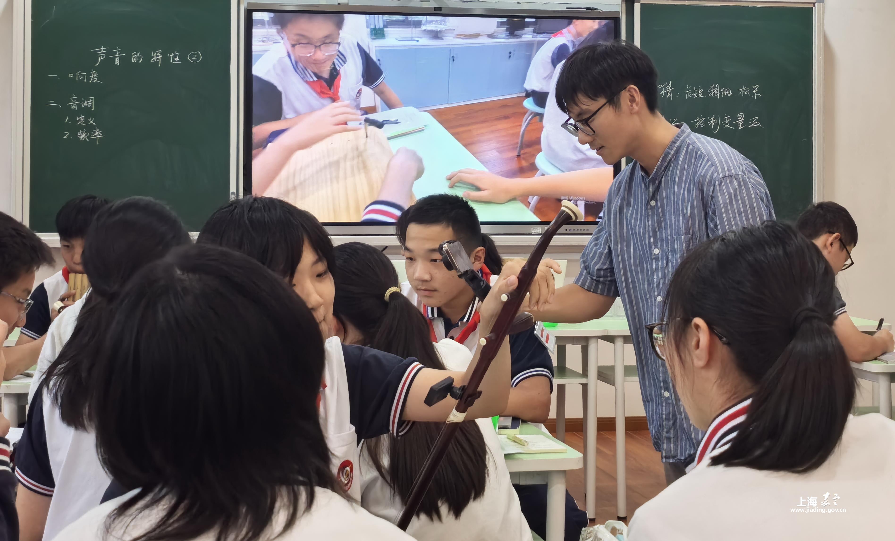 21d33e96d4e5421f9b9e6de99c98ff7e.jpg 21d33e96d4e5421f9b9e6de99c98ff7e.jpg