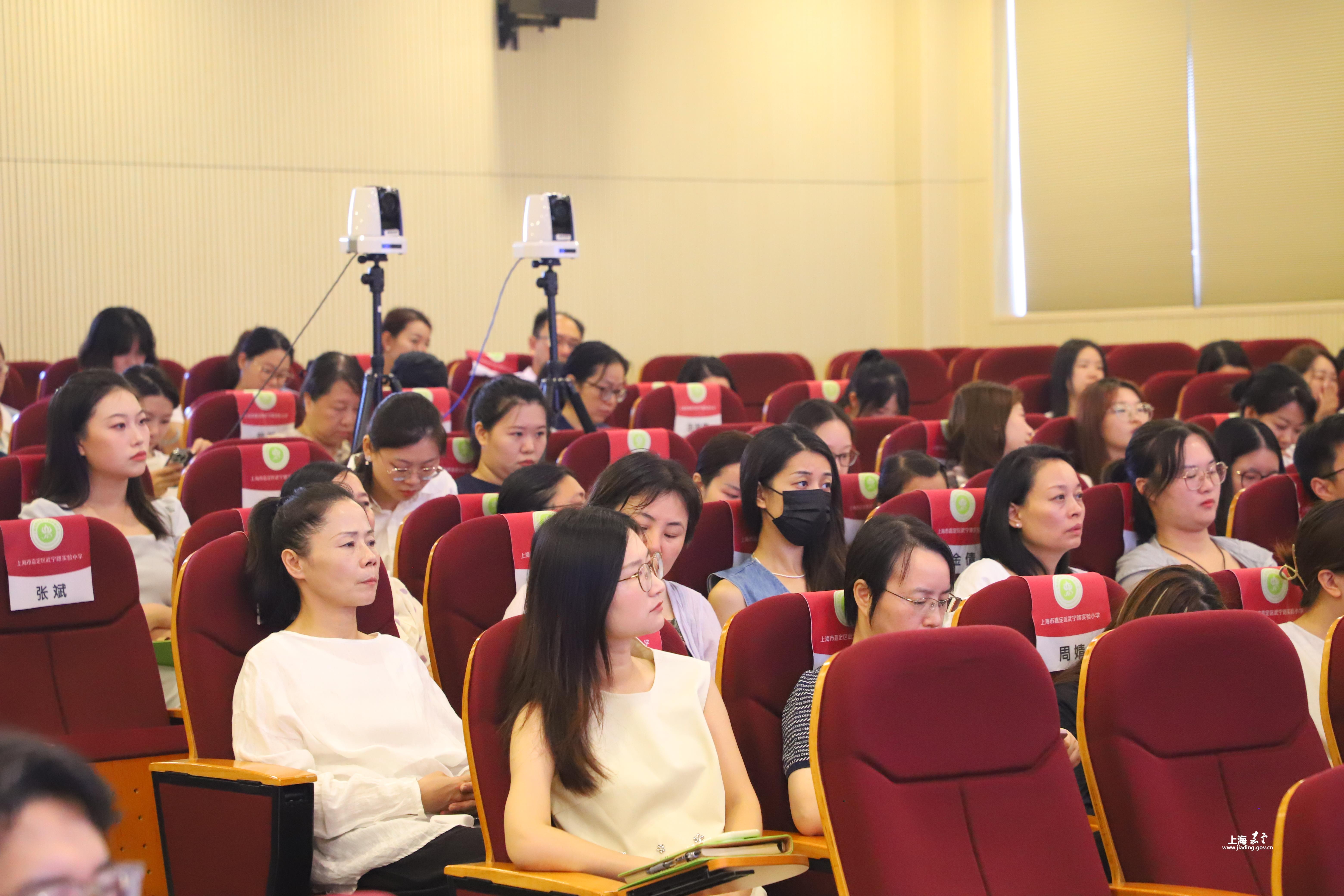 215e793cf4a9430287e7debfce263dff.JPG 215e793cf4a9430287e7debfce263dff.JPG