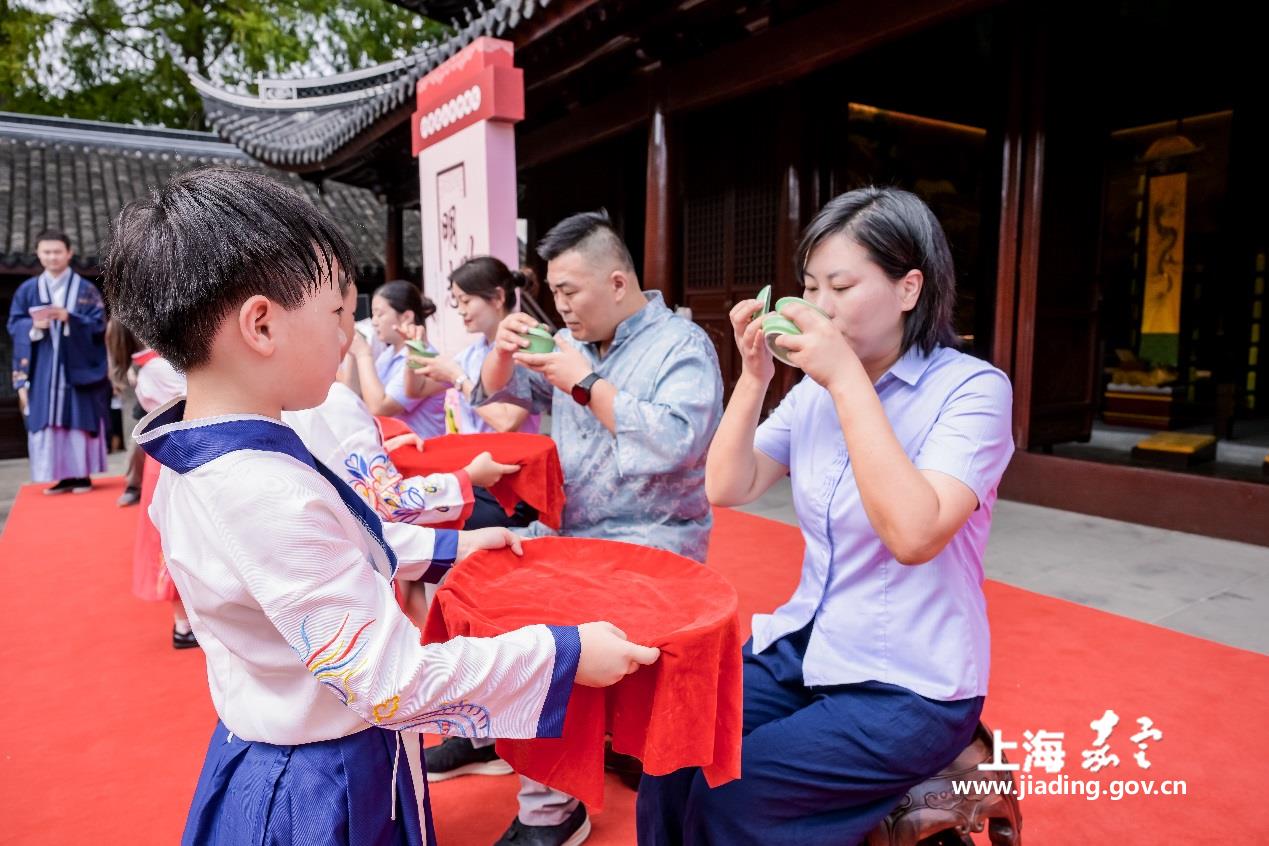 2594718ab3f74f35bf0a67cc56374cfa.Jpeg 2594718ab3f74f35bf0a67cc56374cfa.Jpeg