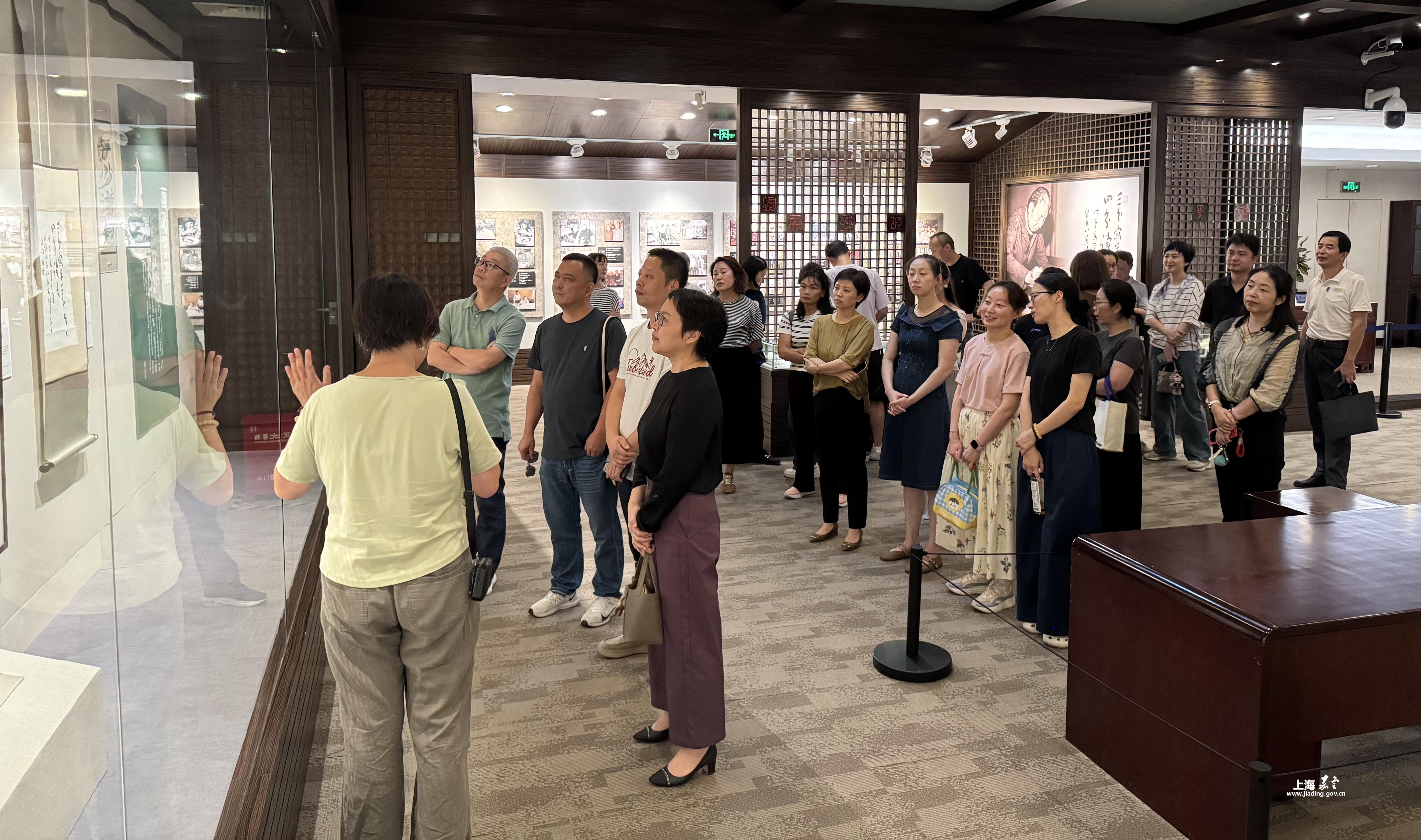 295e34a7cd5a44638bcc41eef7745191.jpg 295e34a7cd5a44638bcc41eef7745191.jpg