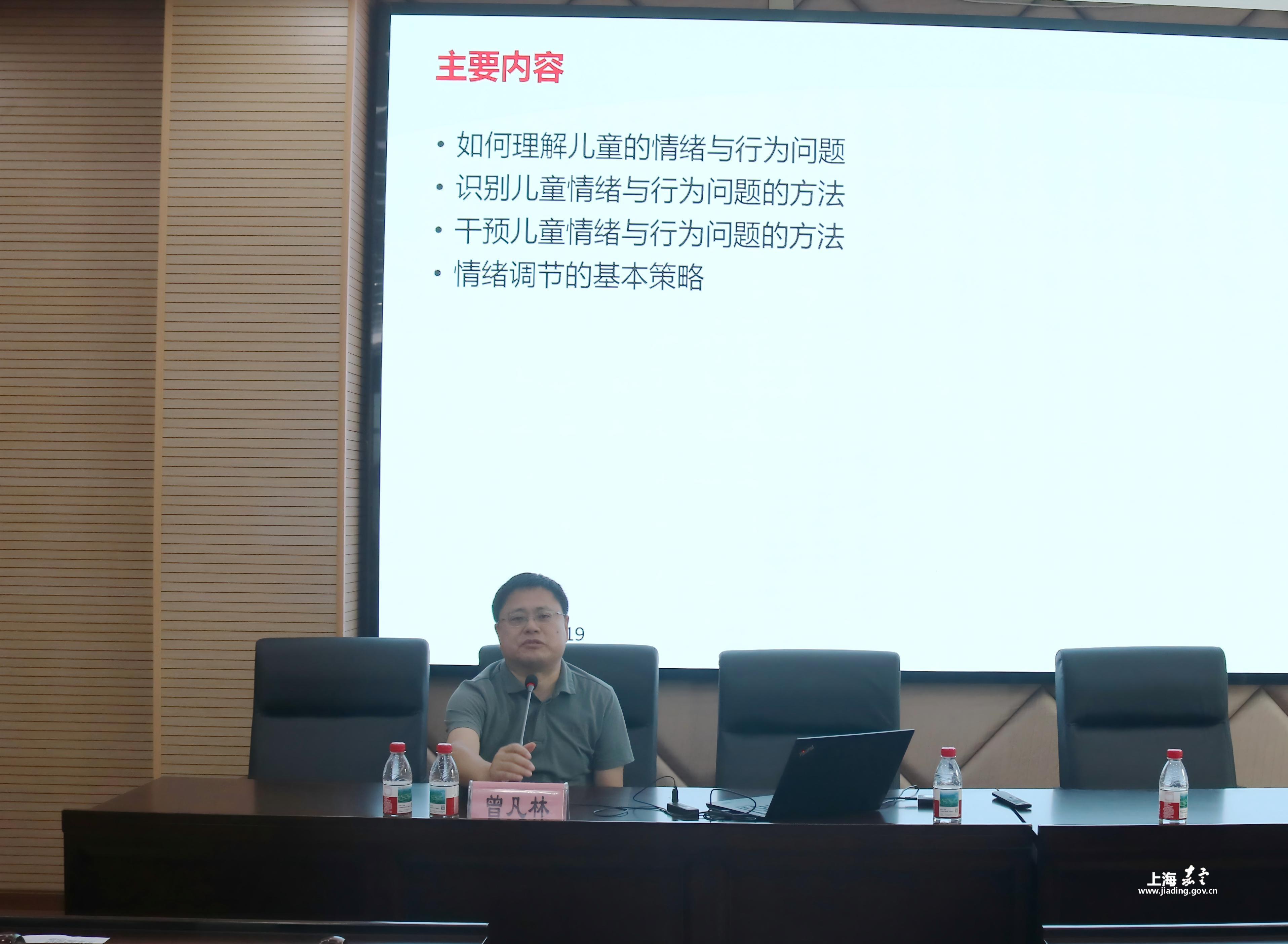 2a0cf13004e446938cbfbc84895f7722.jpg 2a0cf13004e446938cbfbc84895f7722.jpg