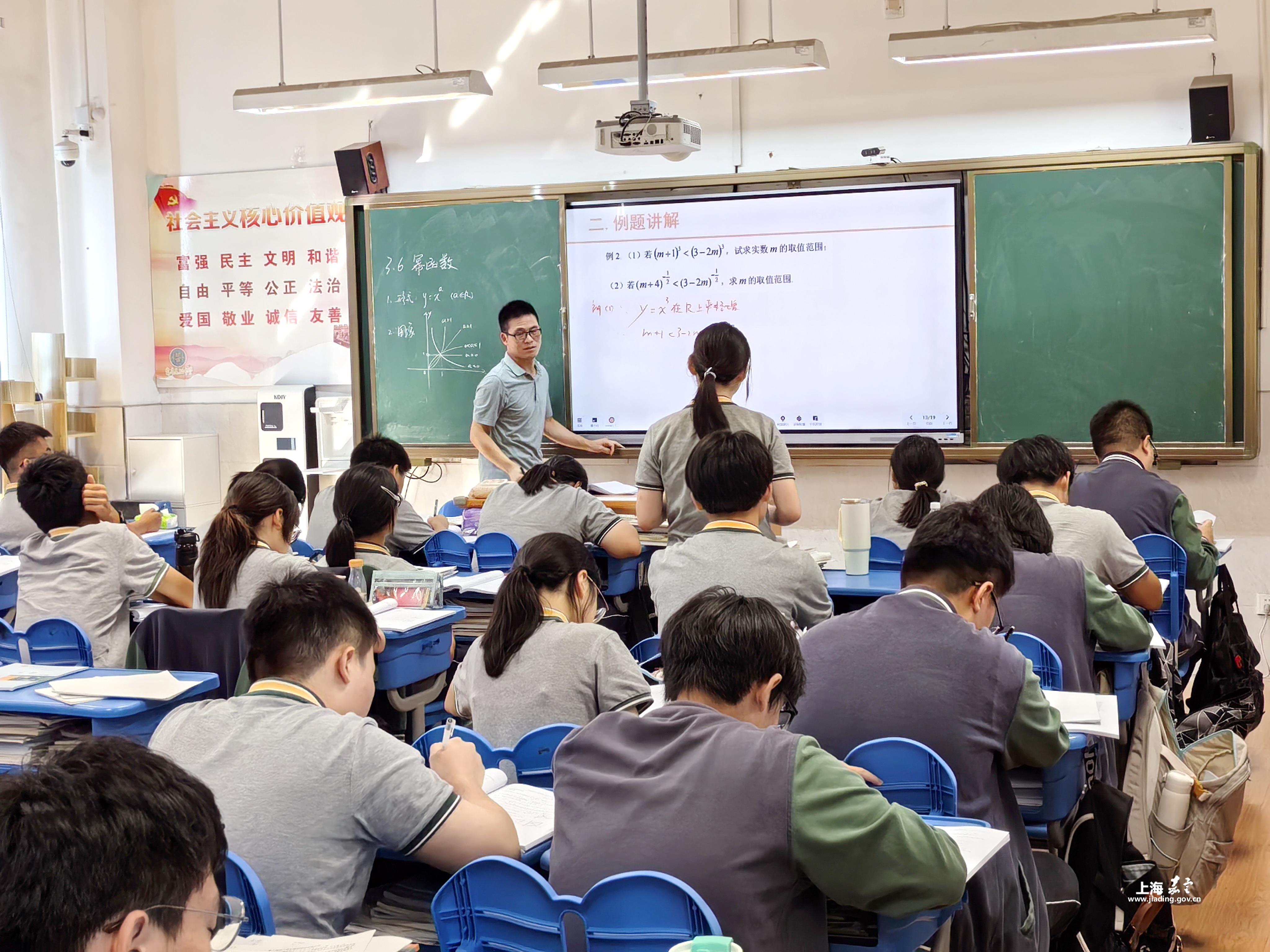 4b5424a******44158b63a4a1a9600231.jpg 4b5424a******44158b63a4a1a9600231.jpg