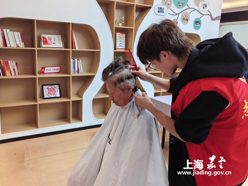 8493b5c8bd484397a3b3fb138809e000.Jpeg 8493b5c8bd484397a3b3fb138809e000.Jpeg