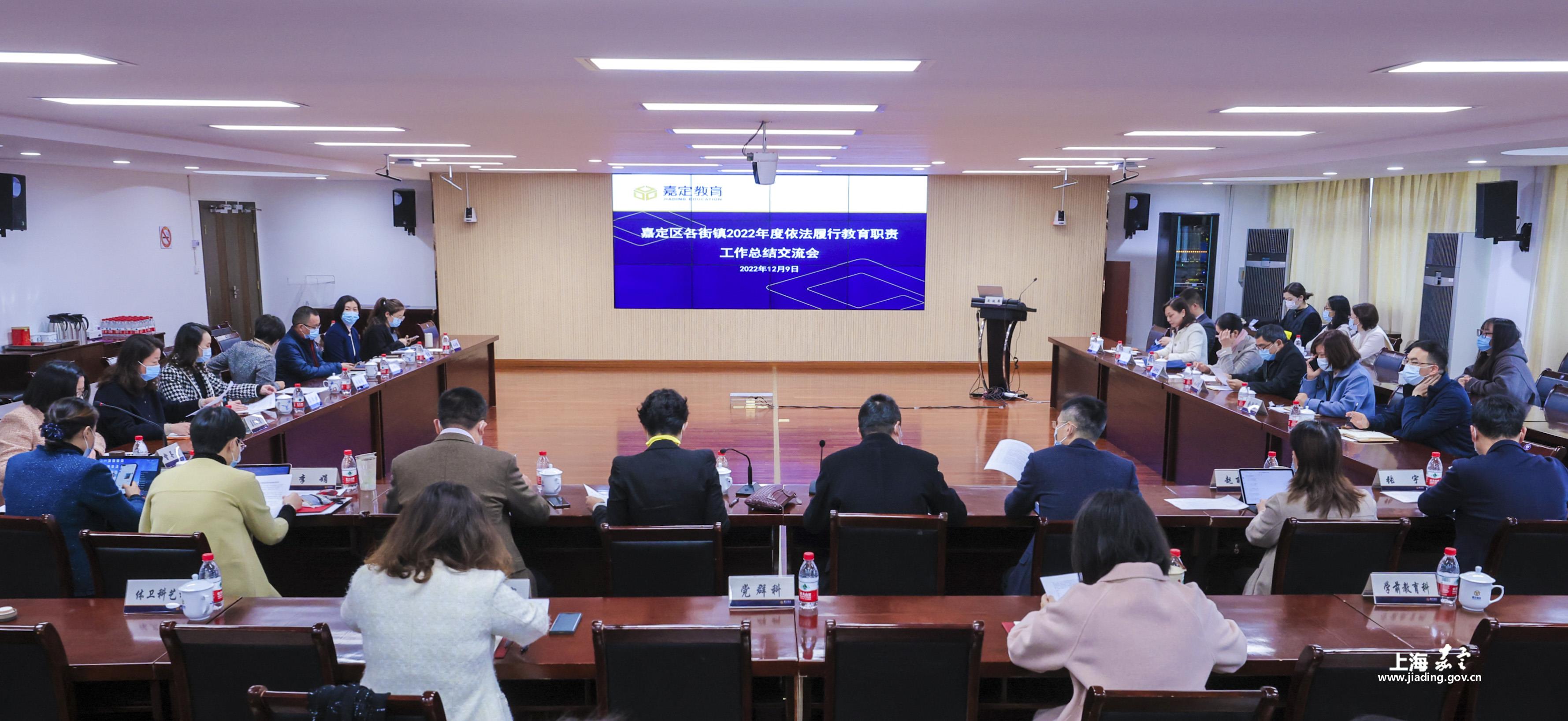 71955ca0db634cce8200fe65e12e1112.jpg 71955ca0db634cce8200fe65e12e1112.jpg