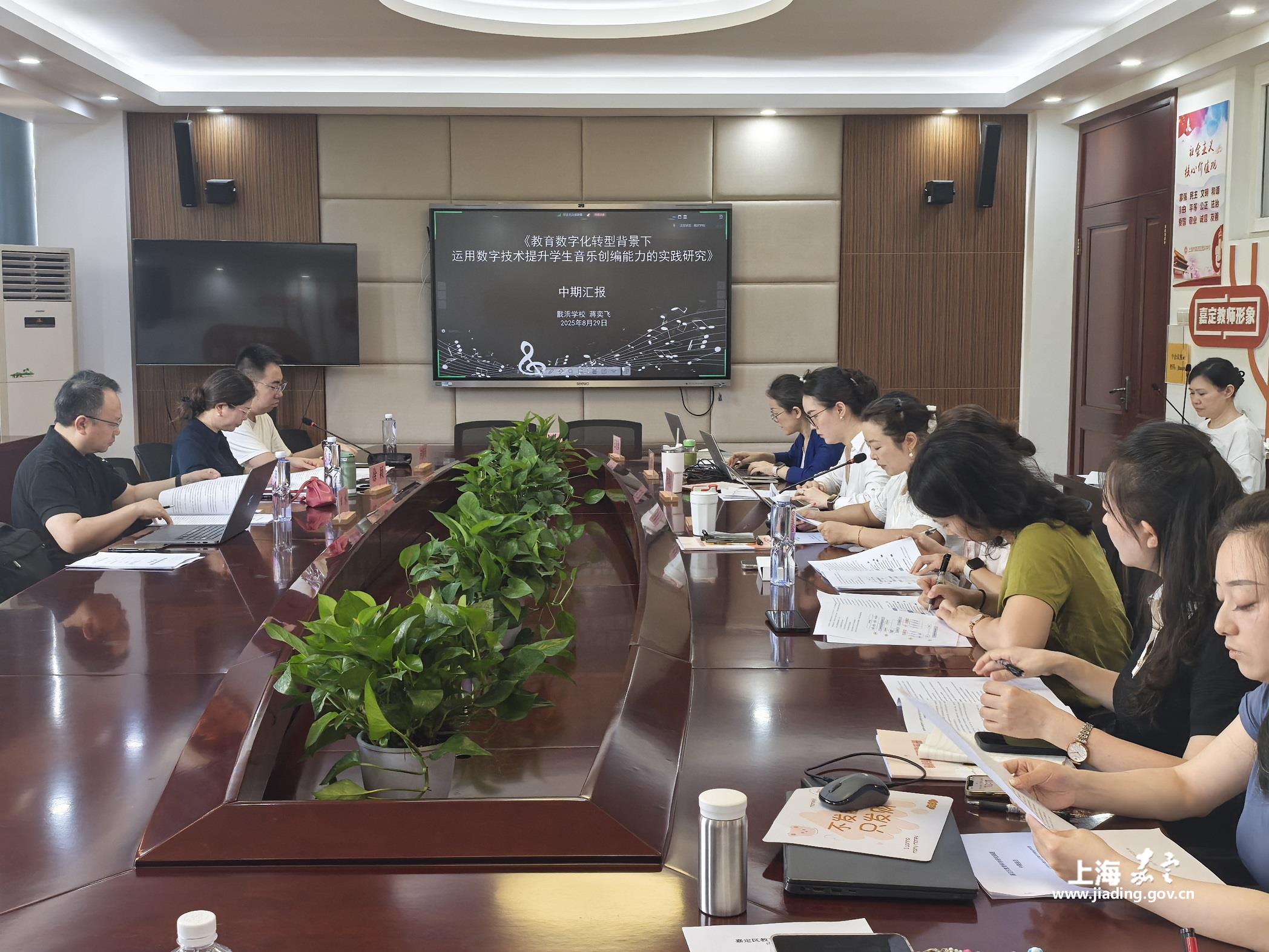 84a59ae8422c48449622a190b3a86b6d.jpg 84a59ae8422c48449622a190b3a86b6d.jpg