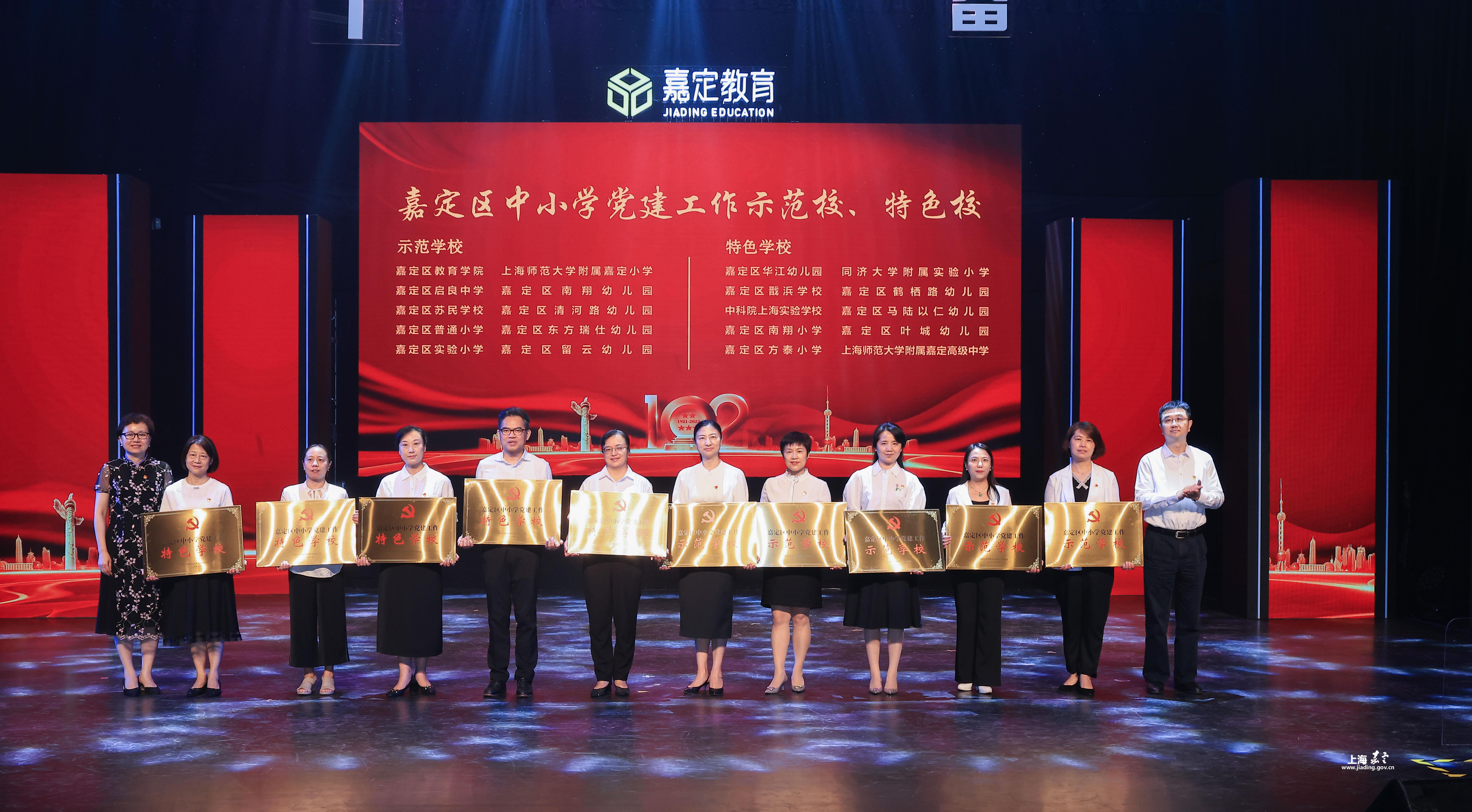 8c9d33434ef341a88d06e7f14c1f00ed.jpg 8c9d33434ef341a88d06e7f14c1f00ed.jpg