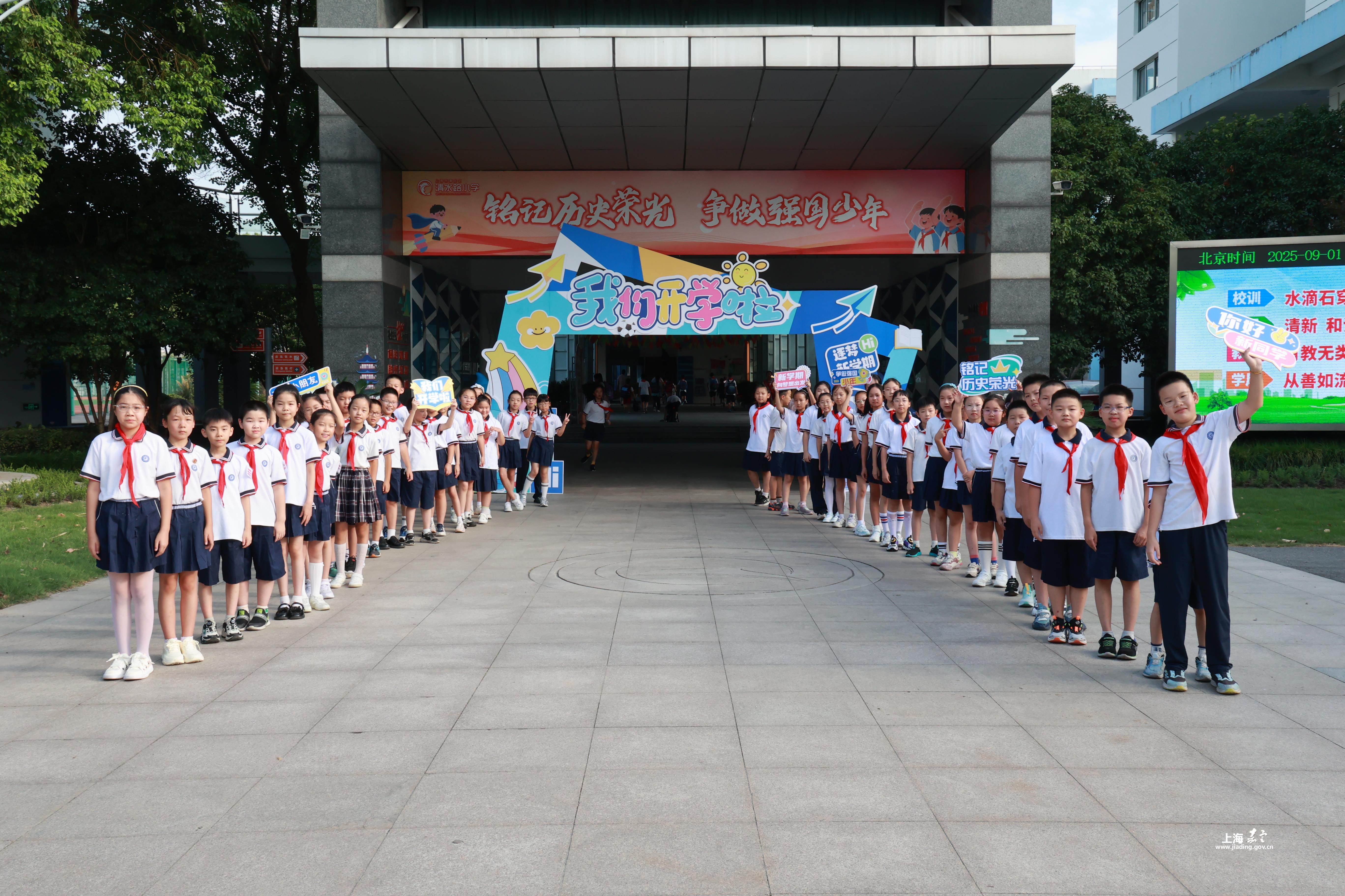 a2ba60ce04174af38ce85a9e52296842.JPG a2ba60ce04174af38ce85a9e52296842.JPG