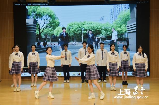 2523fb61e28d4ef9a8e3d1fde04d6821.Jpeg 2523fb61e28d4ef9a8e3d1fde04d6821.Jpeg