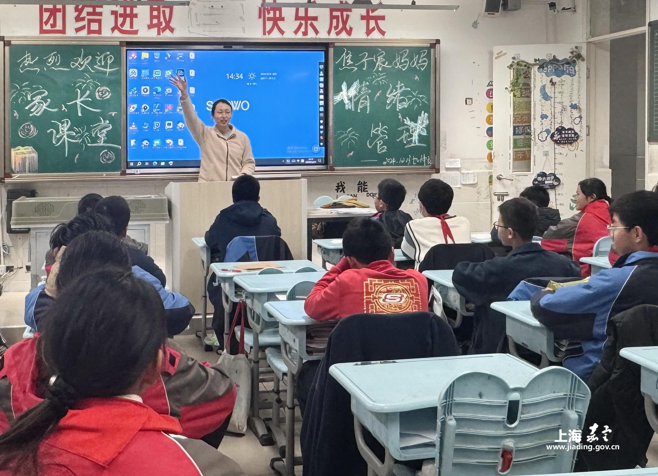 d3ed9478fac6416f8190335ce386df05.JPG