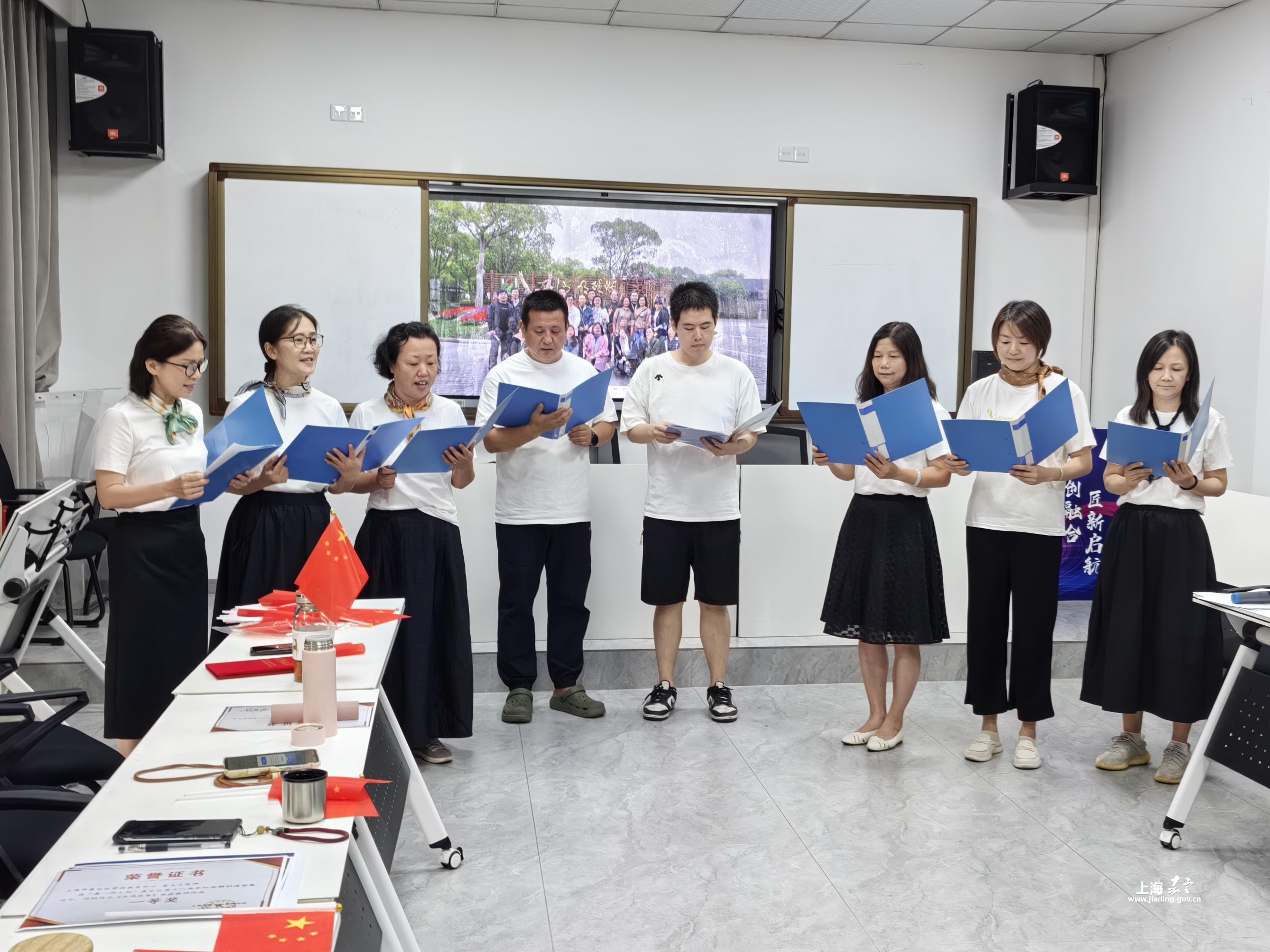 ec12dff867d345fe9df******021e2dac.jpg ec12dff867d345fe9df******021e2dac.jpg