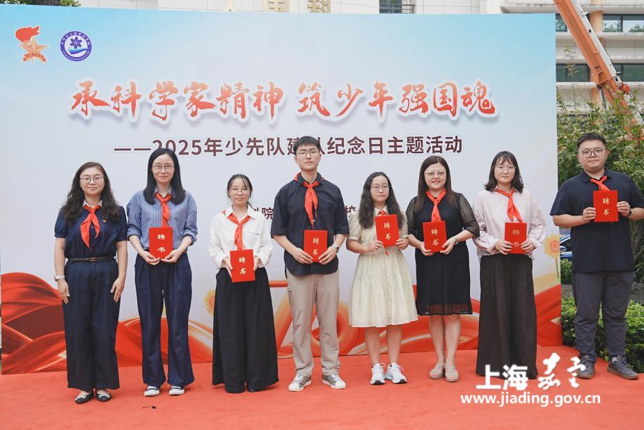 ee9197e1ff8b4102bc72152a1420b600.Jpeg ee9197e1ff8b4102bc72152a1420b600.Jpeg