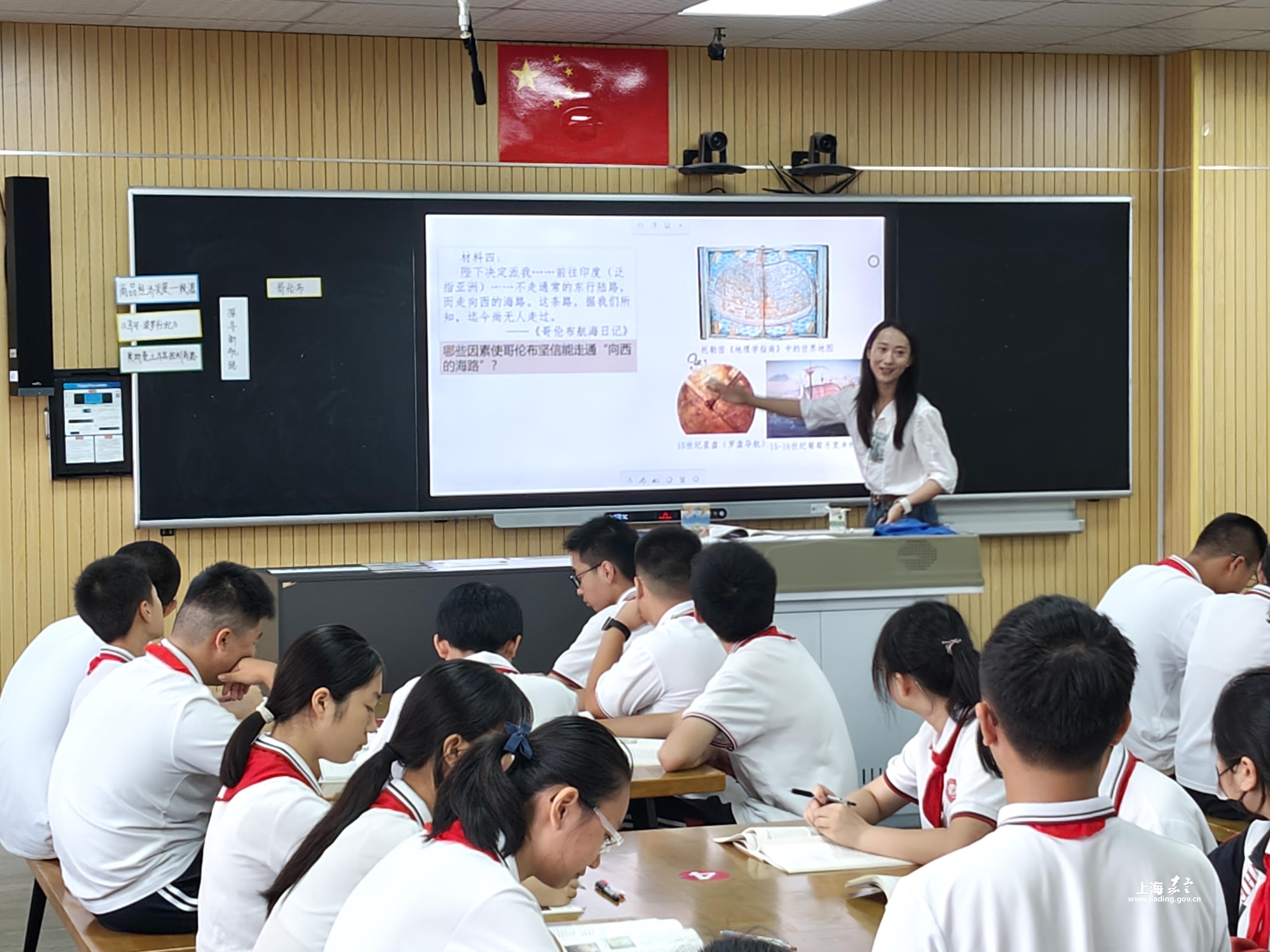 f1fcab66ab2c4de5bc856c6e7a05fde8.jpg f1fcab66ab2c4de5bc856c6e7a05fde8.jpg