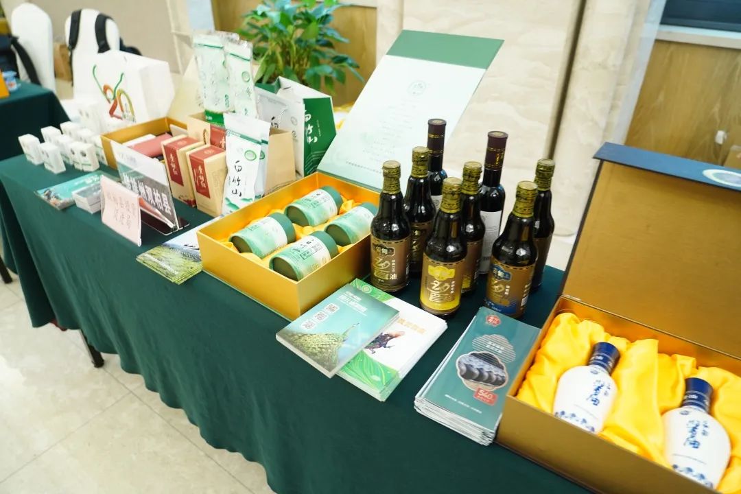 微信图片_20220803201731.jpg 微信图片_20220803201731.jpg