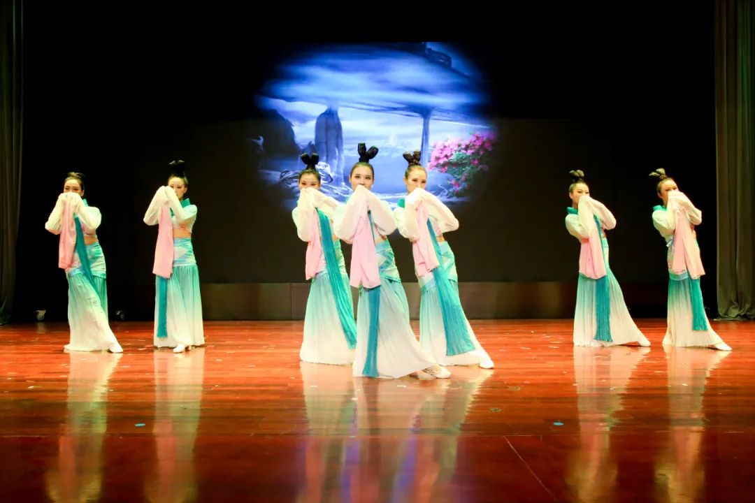 微信图片_20221118122157.jpg 微信图片_20221118122157.jpg