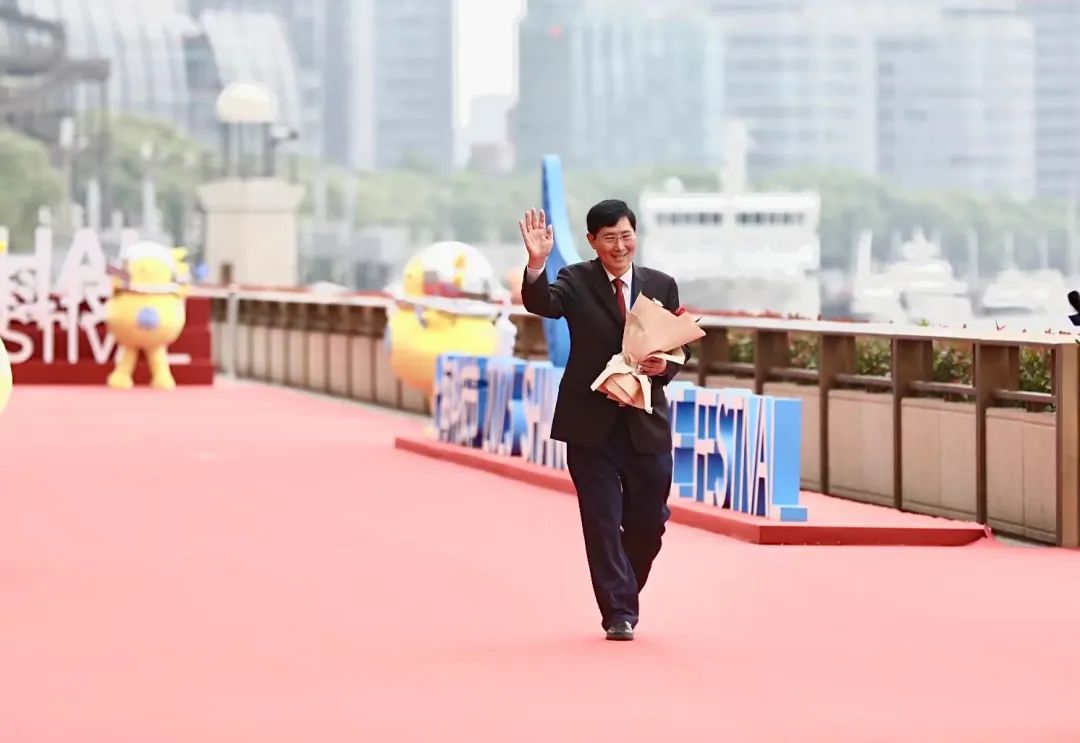 fe16699fc1565390eac991cd1a827279.jpg fe16699fc1565390eac991cd1a827279.jpg