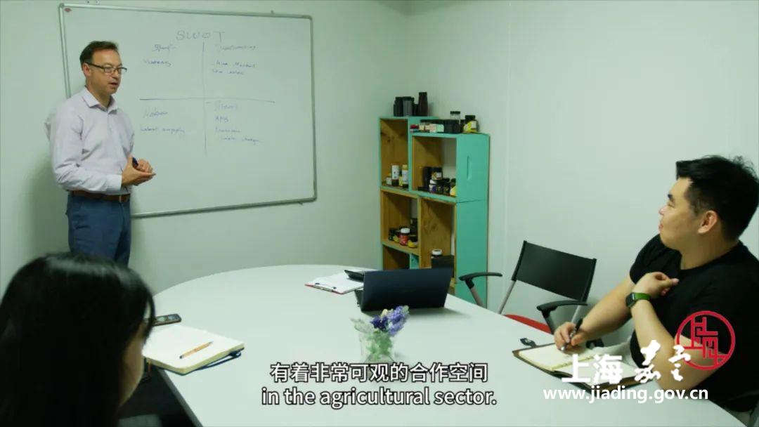 3ec4da1513da4fce8ccd60a11a146526.jpg 3ec4da1513da4fce8ccd60a11a146526.jpg