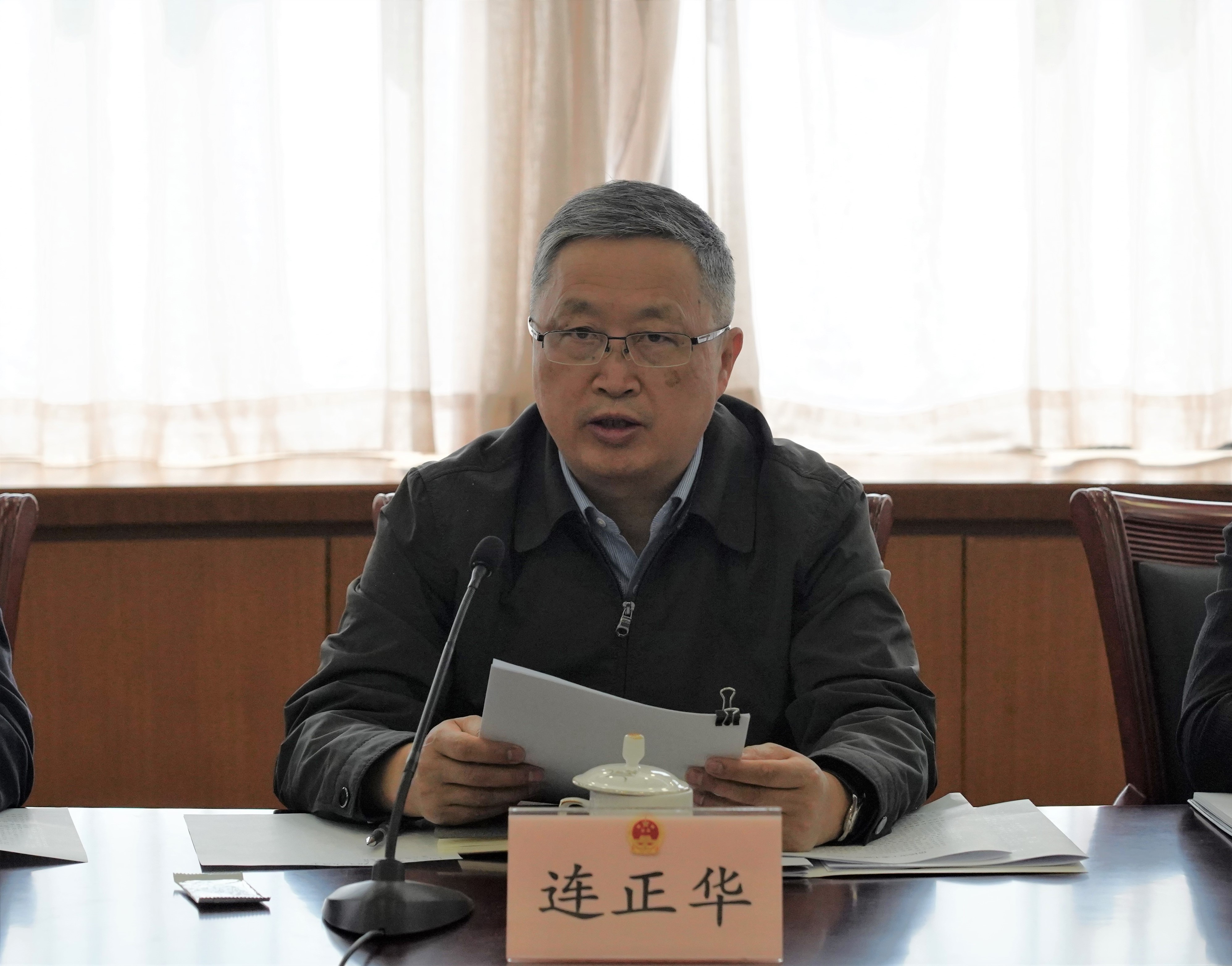 3-535980.jpg 3-535980.jpg