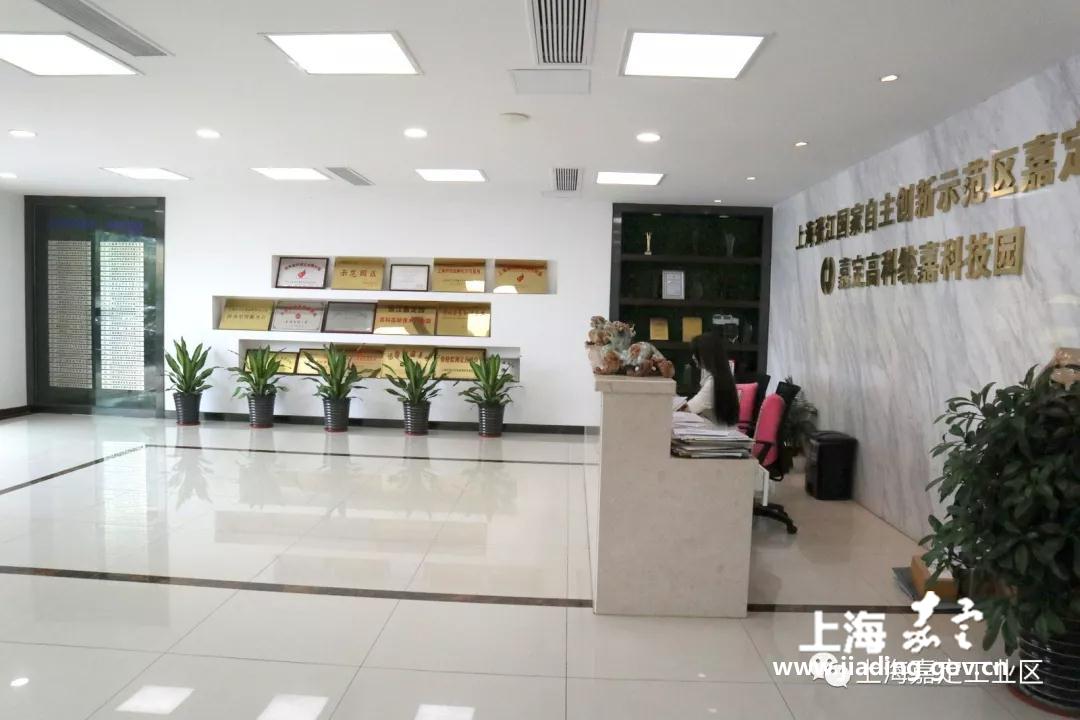 440a13052b5242cc928222d7e502d9f4.jpg