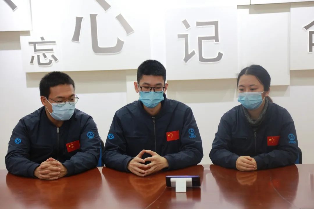 航天01.jpg 航天01.jpg