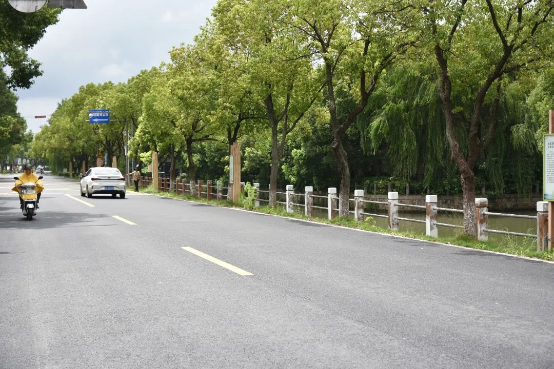 DSC_5792.JPG DSC_5792.JPG