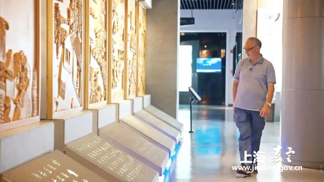 6fe6a78f7b1f47c4b97d7b92dde6c5ce.jpg 6fe6a78f7b1f47c4b97d7b92dde6c5ce.jpg