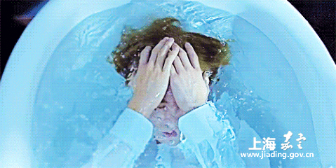73b11d7fe4294f83bf17428997172263.gif