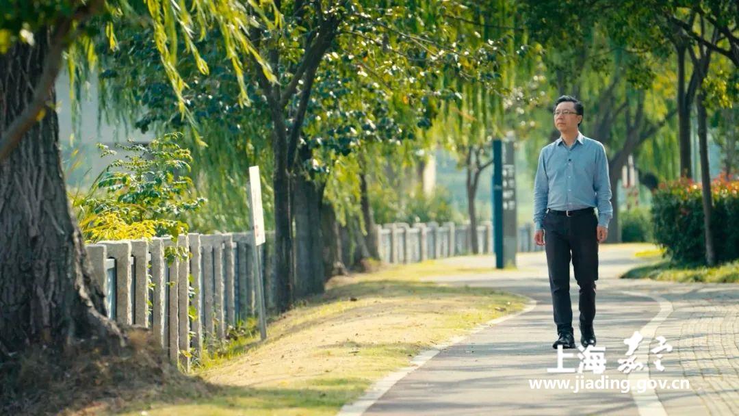 b7e3d9ceb7b44ffeb91c13f7001858bb.jpg b7e3d9ceb7b44ffeb91c13f7001858bb.jpg