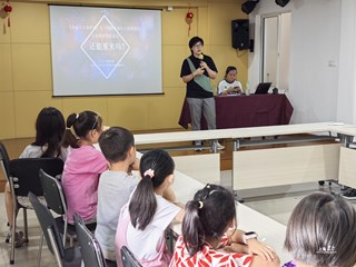政府开放月：南翔镇开展“法护成长·爱润家园”主题开放活动