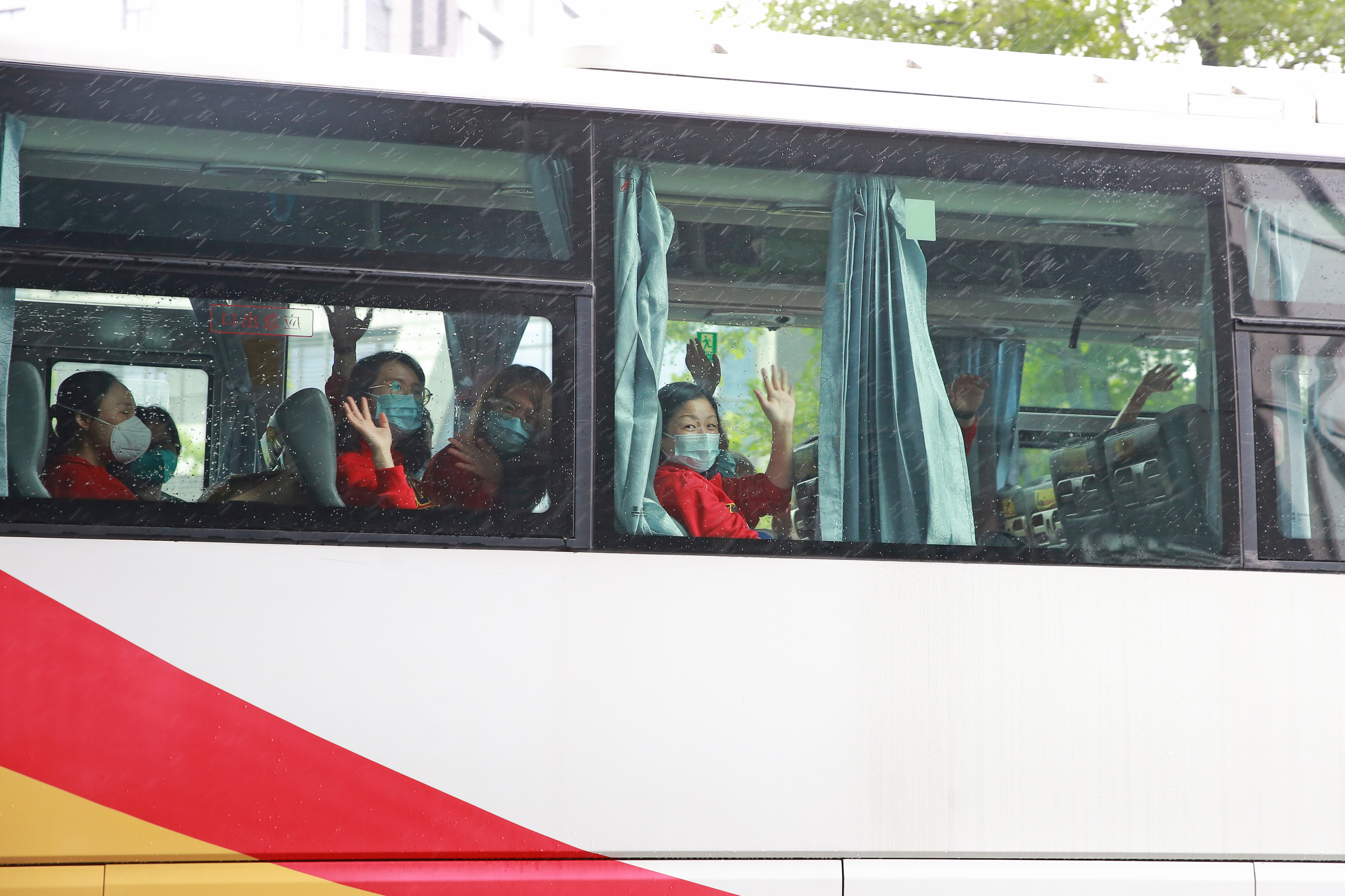 瑞金援嘉医疗队完成任务返回-516854.jpg 瑞金援嘉医疗队完成任务返回-516854.jpg