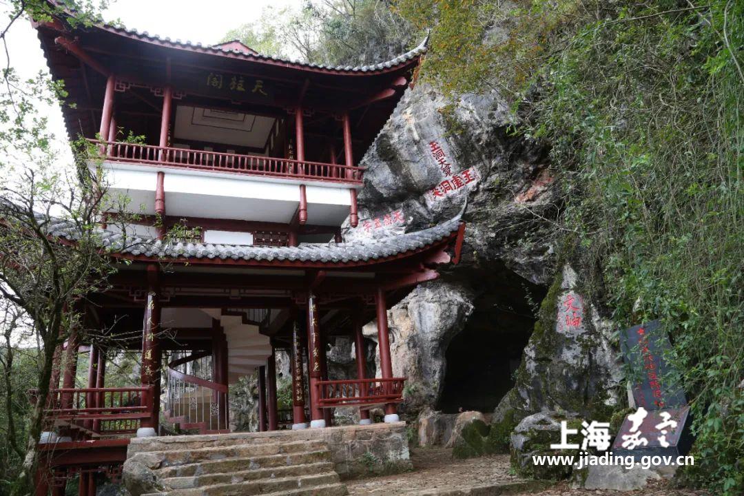 e891df78eafe47b380a15f6d9c03544e.jpg e891df78eafe47b380a15f6d9c03544e.jpg