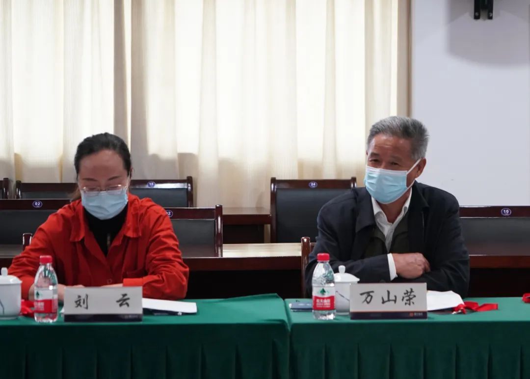 微信图片_20221031124038.jpg 微信图片_20221031124038.jpg