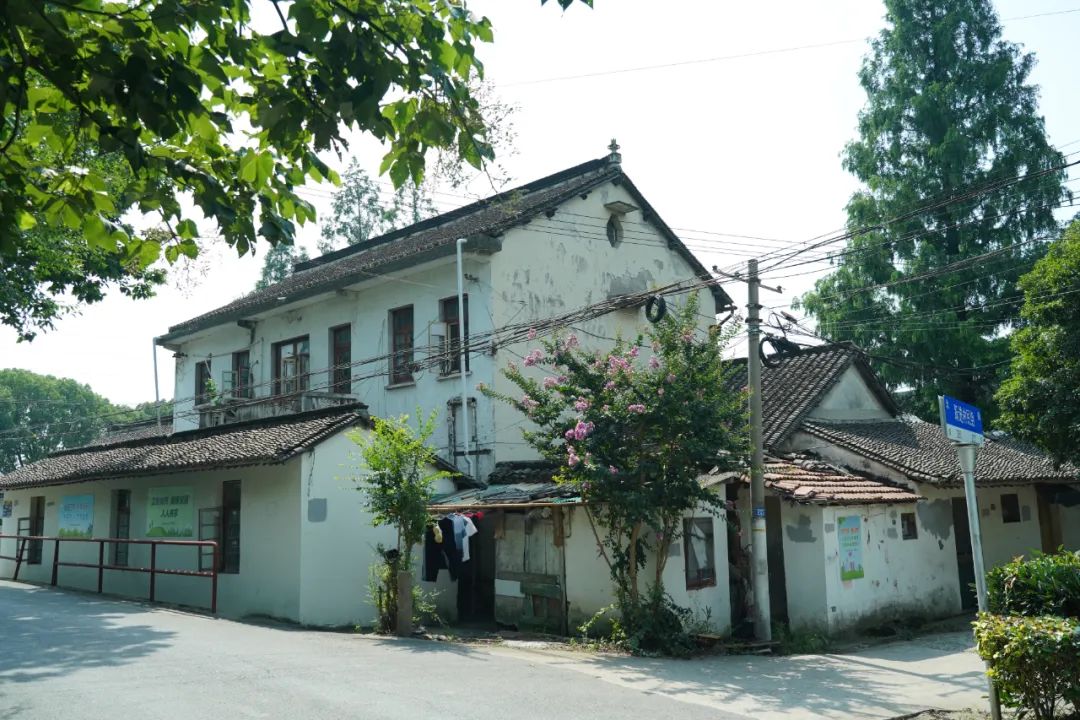 640-32.jpg 640-32.jpg