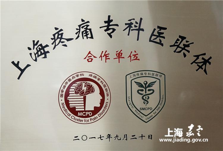 d86ff6cf4b3a4f6896453e59c719e661.jpg