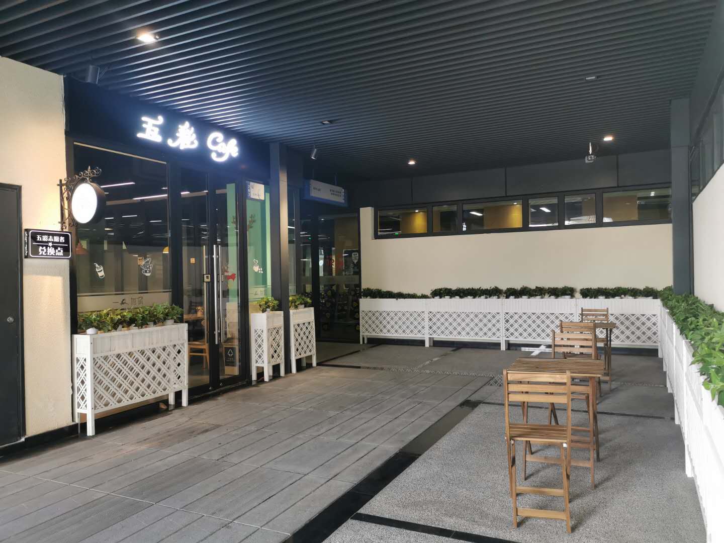 fc2dd4e6e947409a58a1182c5ae6b79.jpg