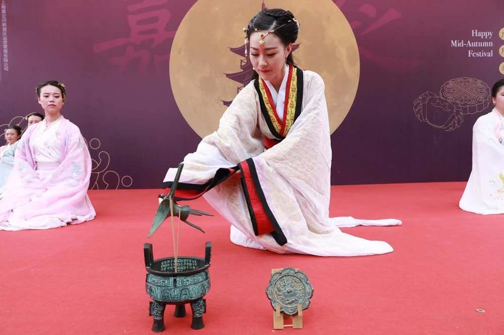 这些都是往年孔子文化节图 (3).jpg