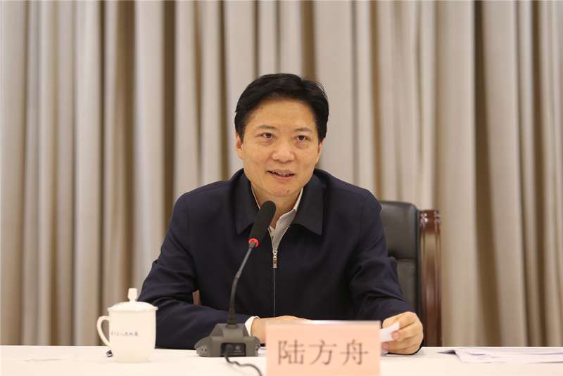 AZ0T5232_副本.jpg